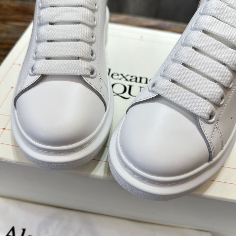 Alexander Mcqueen Casual Shoes